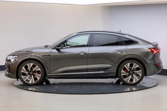 Audi Q8 Sportback e-tron - Afbeelding 21 van 26