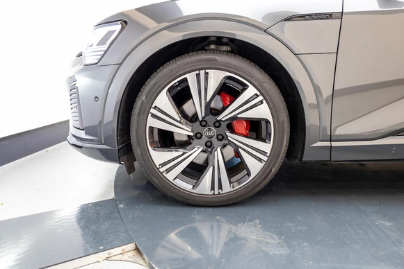 Audi Q8 Sportback e-tron - Afbeelding 23 van 26