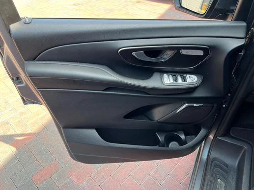 Mercedes-Benz V-Klasse - Afbeelding 13 van 30