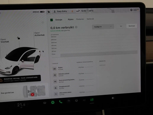 Tesla Model 3 - Afbeelding 15 van 30
