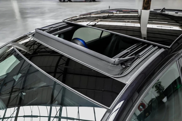 Volkswagen Golf - Afbeelding 16 van 30