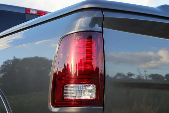 Dodge Ram 1500 - Afbeelding 20 van 30