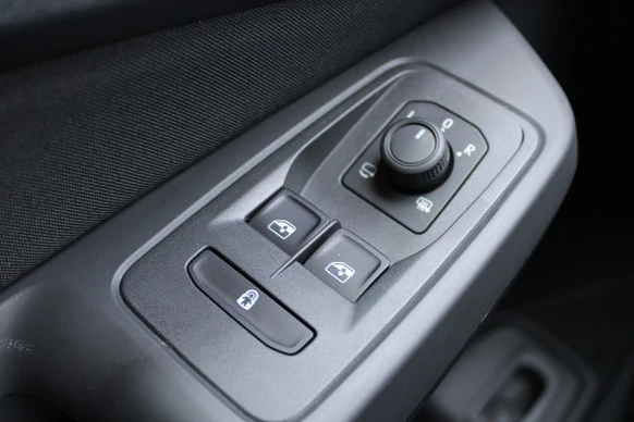 Ford Tourneo Connect - Afbeelding 28 van 30