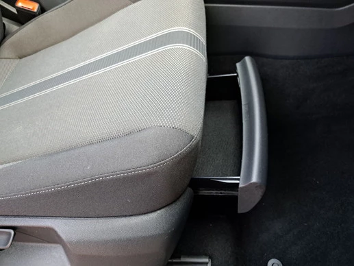 Volkswagen T-Roc - Afbeelding 17 van 25
