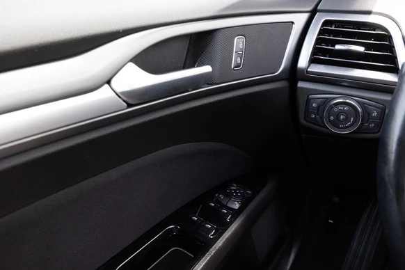 Ford Mondeo - Afbeelding 22 van 30