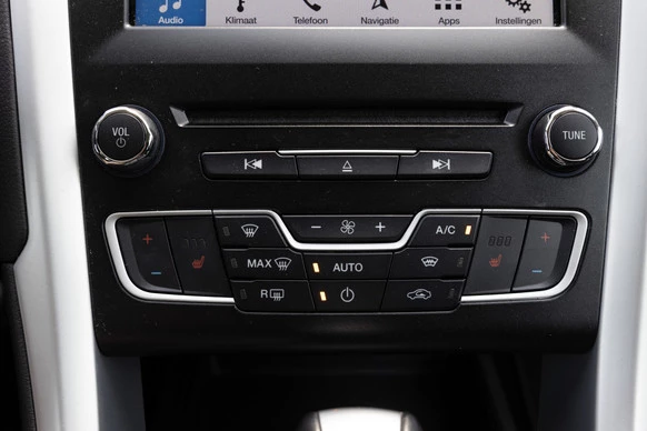 Ford Mondeo - Afbeelding 28 van 30
