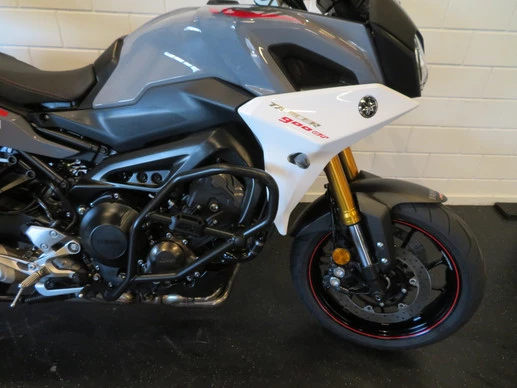 Yamaha MT 09 - Afbeelding 9 van 14
