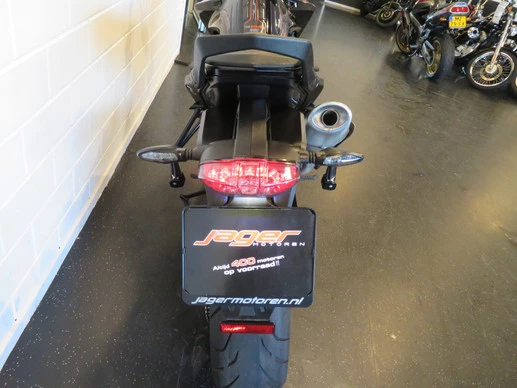 KTM 890 - Afbeelding 4 van 14