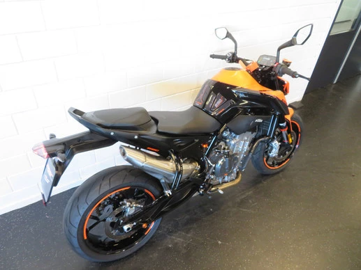 KTM 890 - Afbeelding 12 van 14