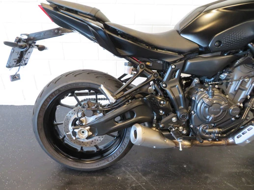 Yamaha MT 07 - Afbeelding 10 van 14