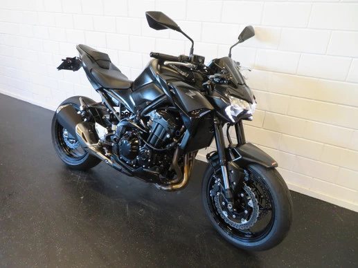 Kawasaki Z900 - Afbeelding 2 van 14