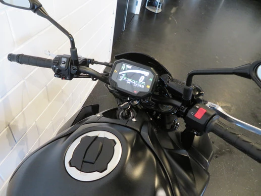 Kawasaki Z900 - Afbeelding 5 van 14