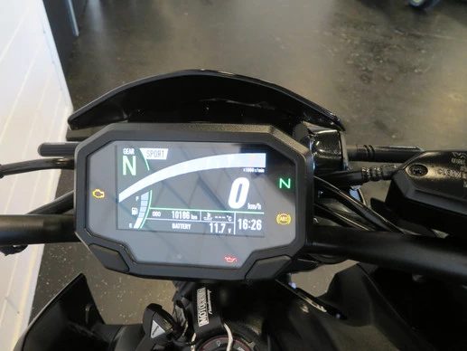 Kawasaki Z900 - Afbeelding 6 van 14