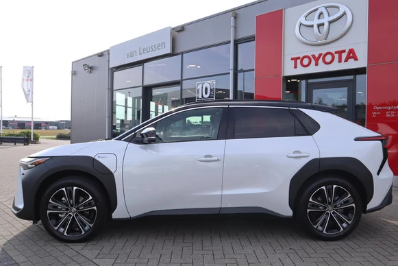 Toyota bZ4X - Afbeelding 2 van 30