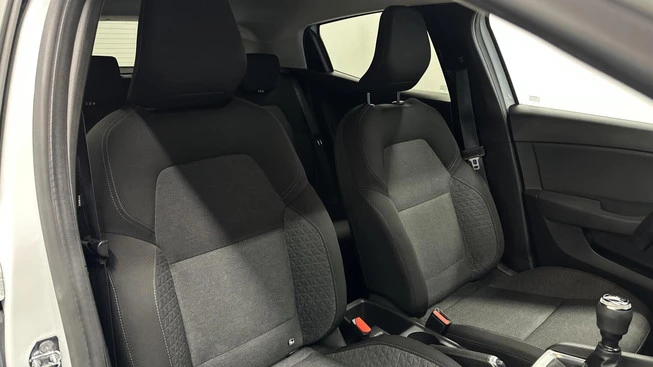 Renault Clio - Afbeelding 13 van 30