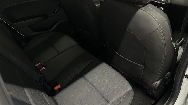 Renault Clio - Afbeelding 14 van 30