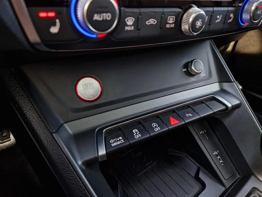 Audi RSQ3 - Afbeelding 25 van 30