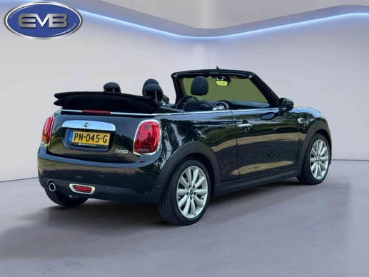 MINI Cooper Cabrio - Afbeelding 3 van 25