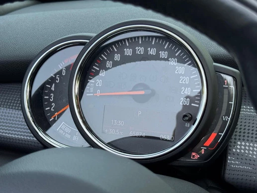 MINI Cooper Cabrio - Afbeelding 18 van 25
