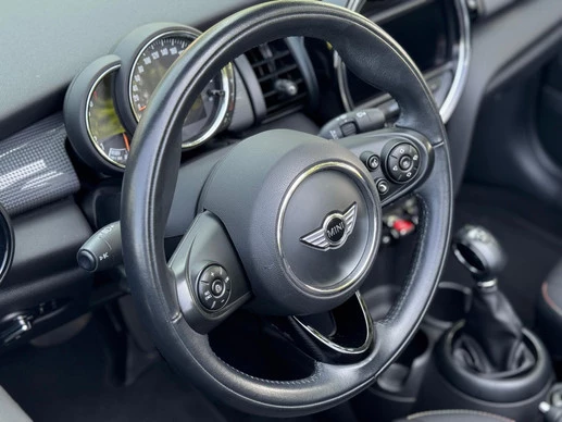 MINI Cooper Cabrio - Afbeelding 23 van 25