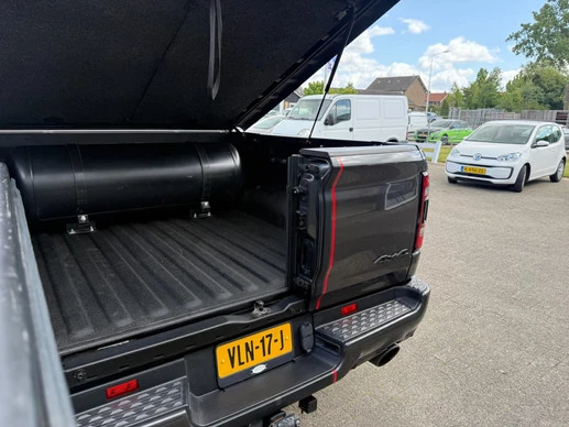 Dodge Ram 1500 - Afbeelding 25 van 30