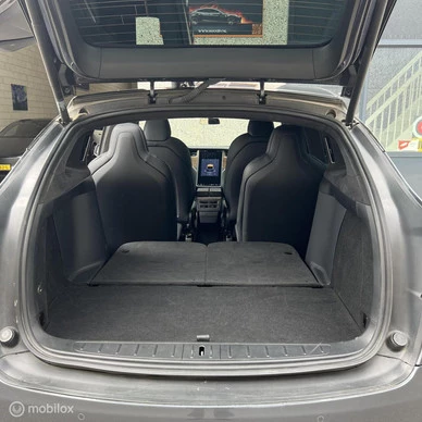 Tesla Model X - Afbeelding 18 van 27