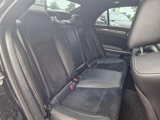 Chrysler 300C - Afbeelding 16 van 30