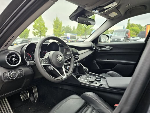 Alfa Romeo Giulia - Afbeelding 10 van 30