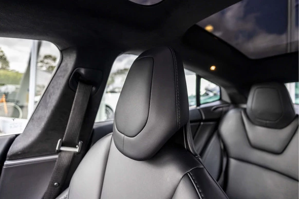 Tesla Model S - Afbeelding 12 van 30