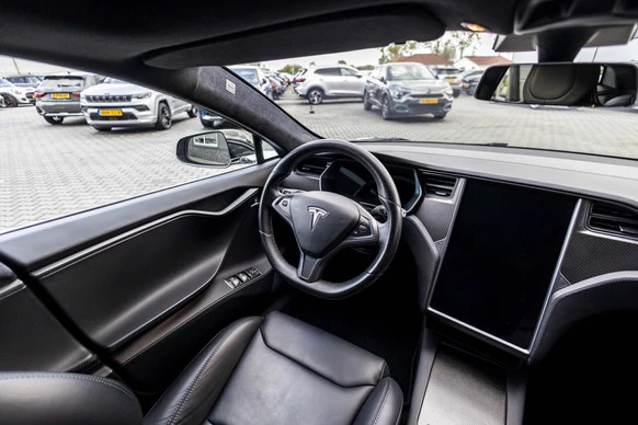 Tesla Model S - Afbeelding 20 van 30