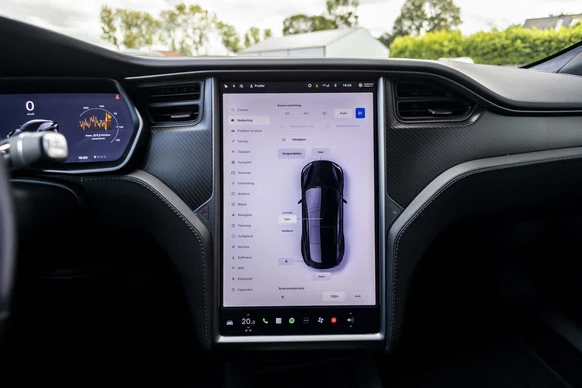 Tesla Model S - Afbeelding 25 van 30