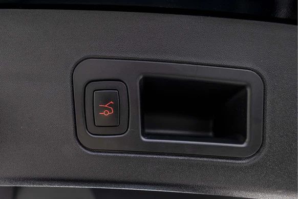Tesla Model S - Afbeelding 27 van 30