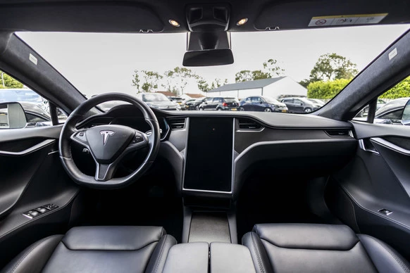 Tesla Model S - Afbeelding 29 van 30