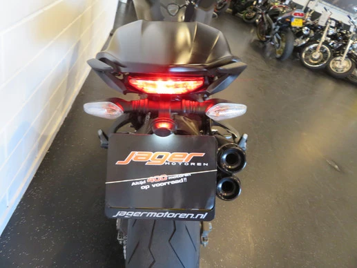 Ducati Monster - Afbeelding 4 van 14