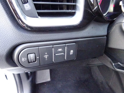 Kia Ceed - Afbeelding 26 van 30