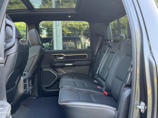 Dodge Ram Pick-Up - Afbeelding 17 van 30
