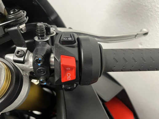 Aprilia RSV4 - Afbeelding 3 van 21