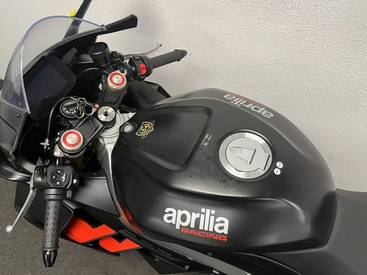Aprilia RSV4 - Afbeelding 6 van 21