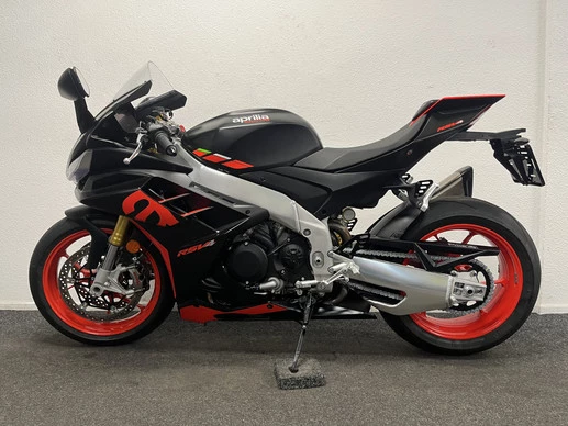 Aprilia RSV4 - Afbeelding 12 van 21