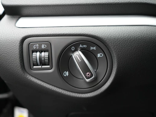 Volkswagen Sharan - Afbeelding 22 van 30