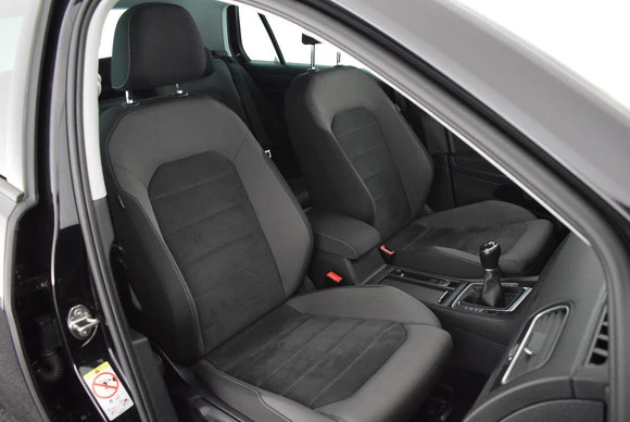 Volkswagen Golf - Afbeelding 2 van 30