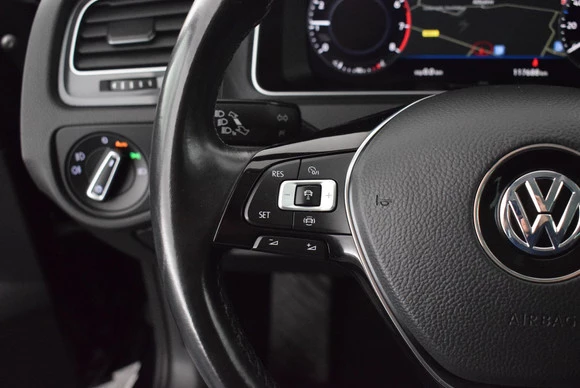 Volkswagen Golf - Afbeelding 19 van 30