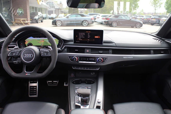 Audi RS4 - Afbeelding 19 van 30