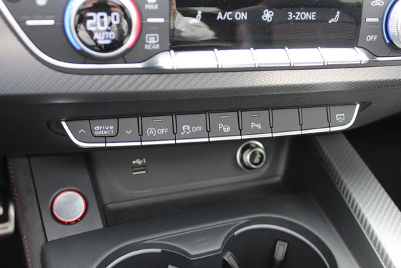 Audi RS4 - Afbeelding 28 van 30