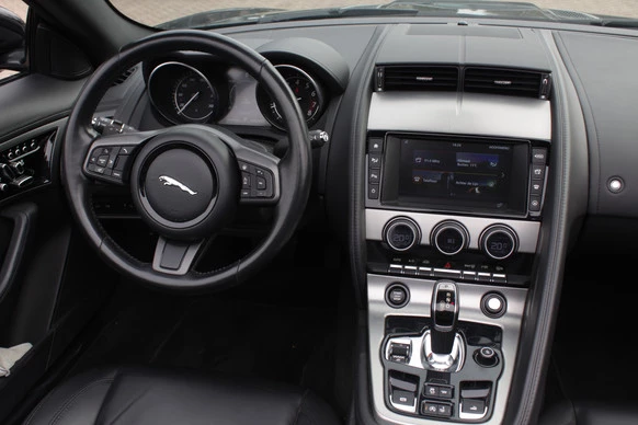 Jaguar F-Type - Afbeelding 10 van 30