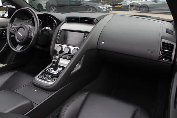 Jaguar F-Type - Afbeelding 13 van 30