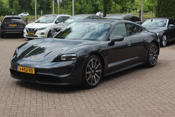 Porsche Taycan - Afbeelding 7 van 30