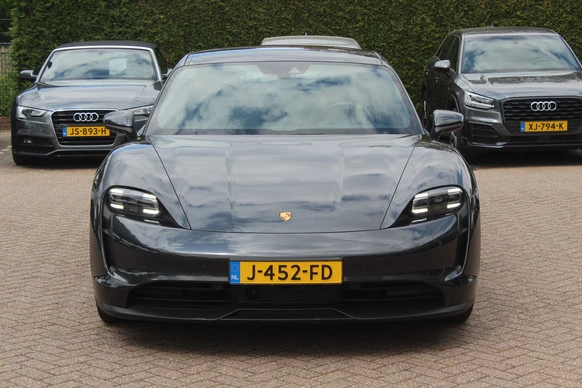 Porsche Taycan - Afbeelding 9 van 30