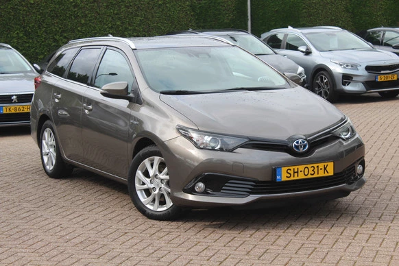 Toyota Auris - Afbeelding 1 van 29