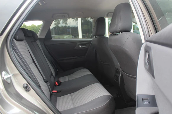 Toyota Auris - Afbeelding 12 van 29